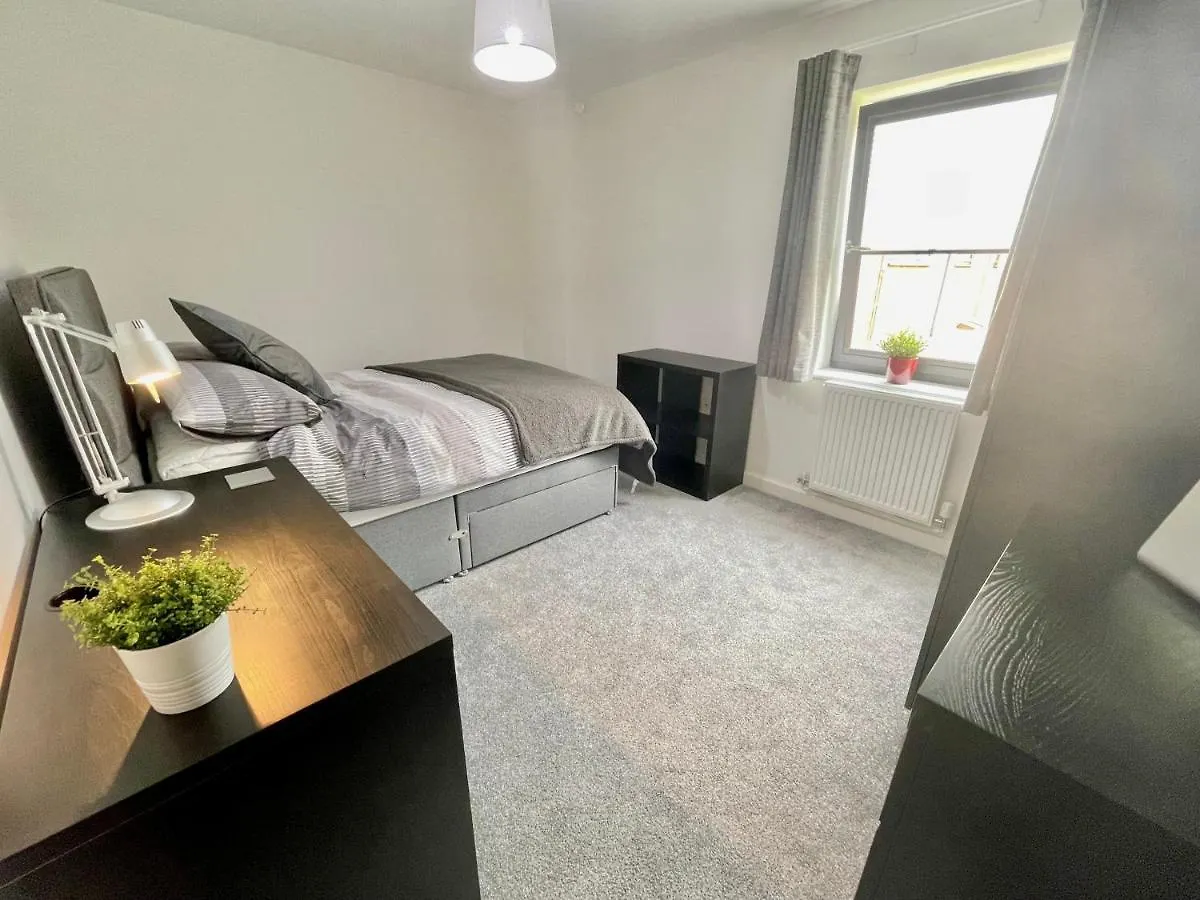Garden View - 2 Bedroom Bungalow York Semesterbostad